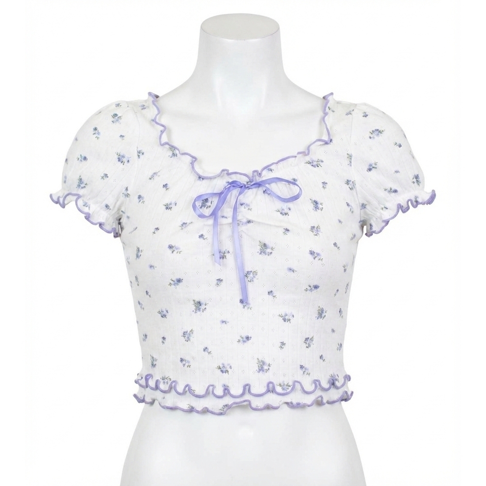 NEW KESTAN bellflower ruffle hem top in white